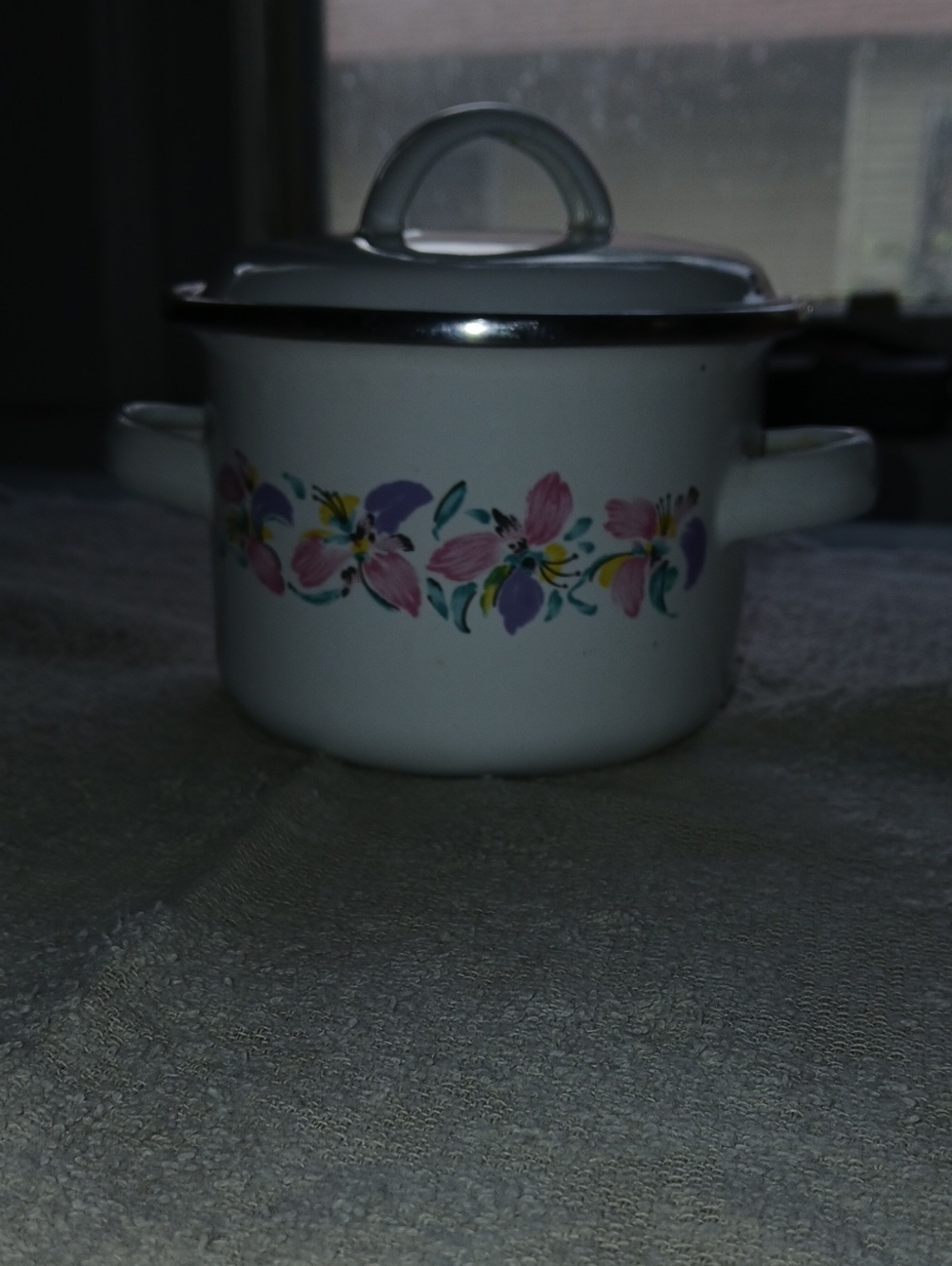 Small White Floral Enamel Covered Casserole